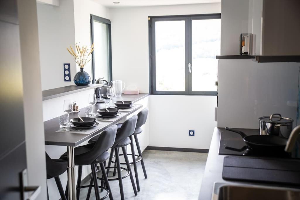 Bienvenue Dans Le Cobalt ! Apartman Cholonge Kültér fotó